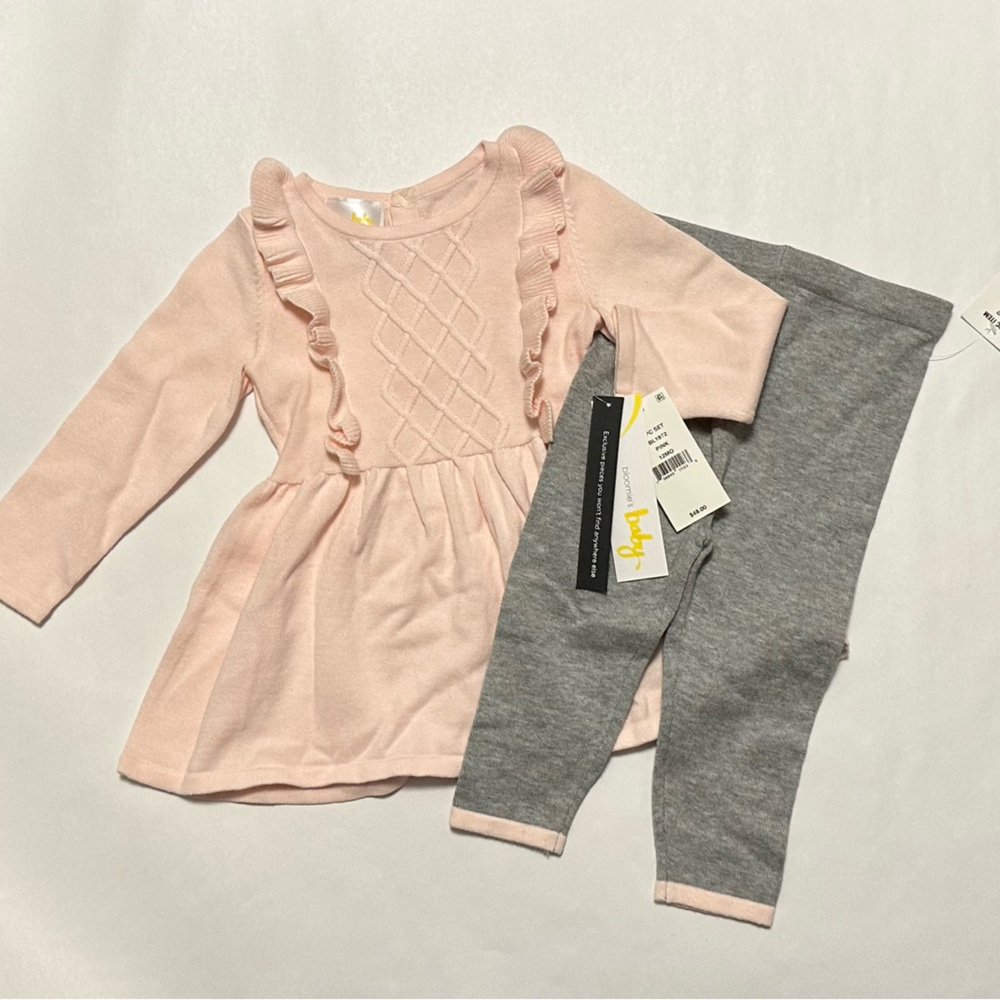 NWT Bloomie’s Baby set